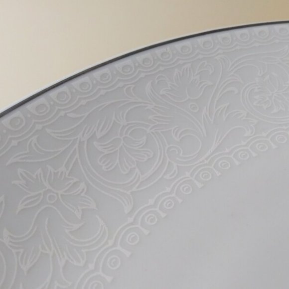 Porcelana Real Brasil Pedestal Cake Stand - Picture 3 of 5